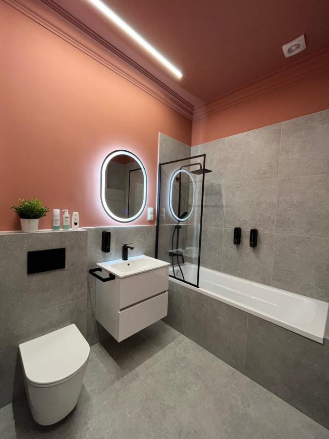Central Gallery Apartment 德布勒森 外观 照片