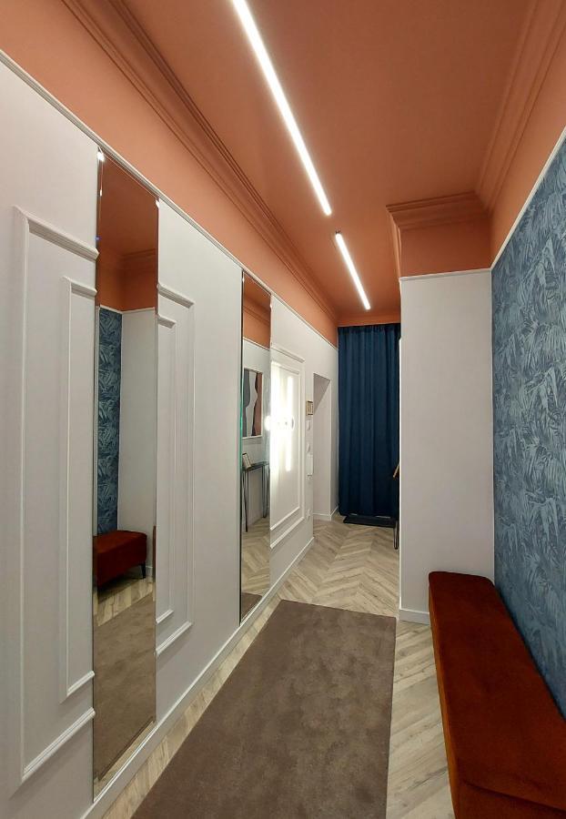 Central Gallery Apartment 德布勒森 外观 照片