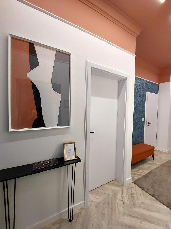 Central Gallery Apartment 德布勒森 外观 照片